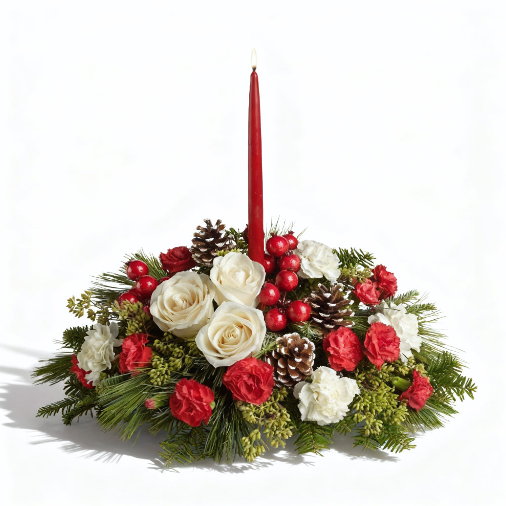 Décor de verdure intemporel - Centre de Table Pin, Houx & Baies