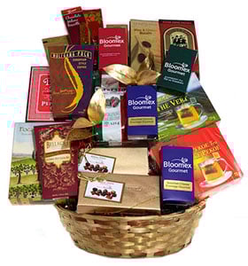 Panier Cadeau Festif - Chocolats, Biscuits et Fromages - Noël Fleur Québec