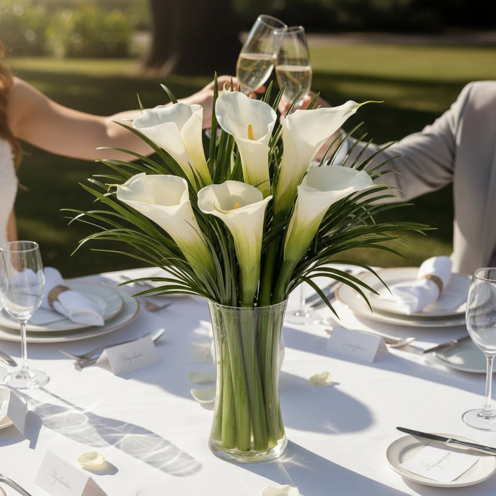 Bouquet elégant de fleurs de lys calla blanc pour mariages et événements